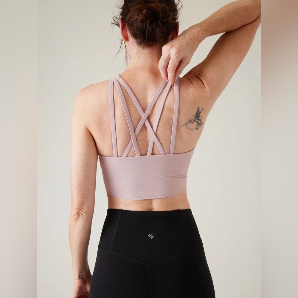 Athleta Conscious Strappy Crop Bra A-C in Smoked Mauve, Size Large